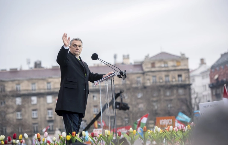 Szakértő: Orbán Viktor kijelölte az utat, amit Magyarországnak hosszú távon képviselnie kell