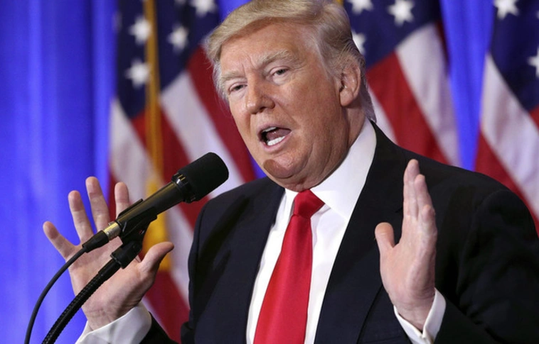 Donald Trump visszavágott a róla szóló könyv írójának, "stabil zseninek" nevezve magát