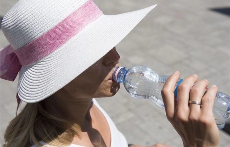 Visszahívják a Lidl Lupilu szénsavmentes ásványvizeket