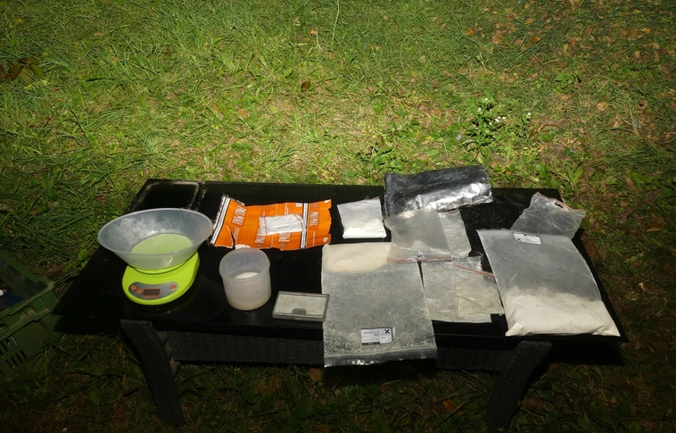 Új pszichoaktív anyaggal kereskedett