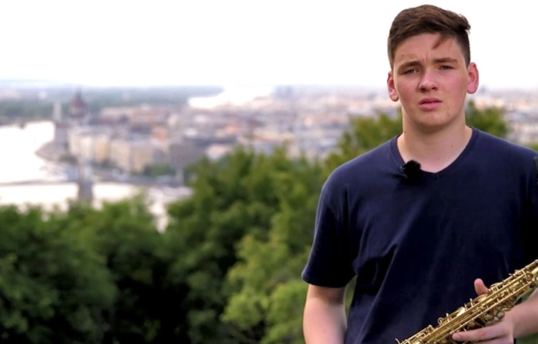 Bencze Máté képviseli Magyarországot a Fiatal Zenészek Eurovíziós Versenyén