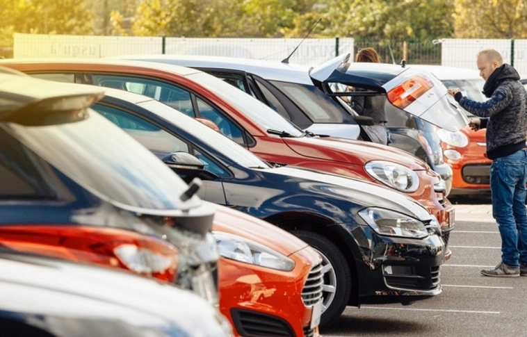 A használt autók piacán rekordforgalom várható az idén