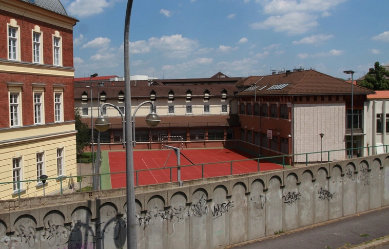 Figyelem: augusztusban időszakosan lezárják a Papszert