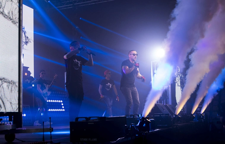 „Nagyon szeretek itt fellépni” – Telt házas Majka koncert a Sportcsarnokban (Képgalériával!)