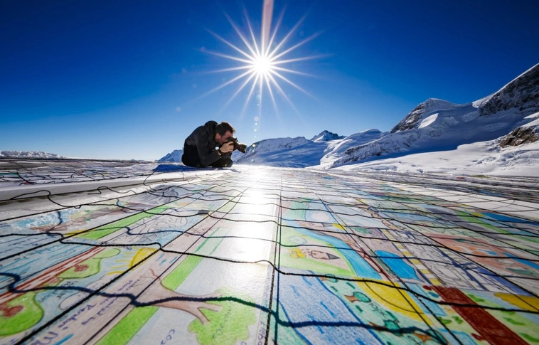 Rekordméretű képeslap a klímavédelemért