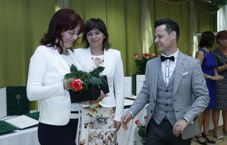 „Pedagógusnak lenni szolgálat, hivatás” – 80 pedagógus kapott miniszteri elismerést