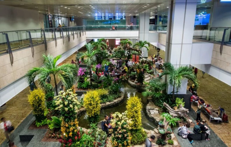Annyira gyönyörű a szingapúri repülőtér, hogy akár úti cél is lehetne