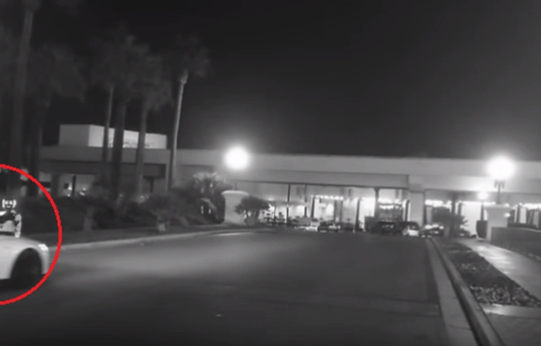 Íme a videó, amin egy robotautó ütött el egy robotgyalogost (Videóval!)