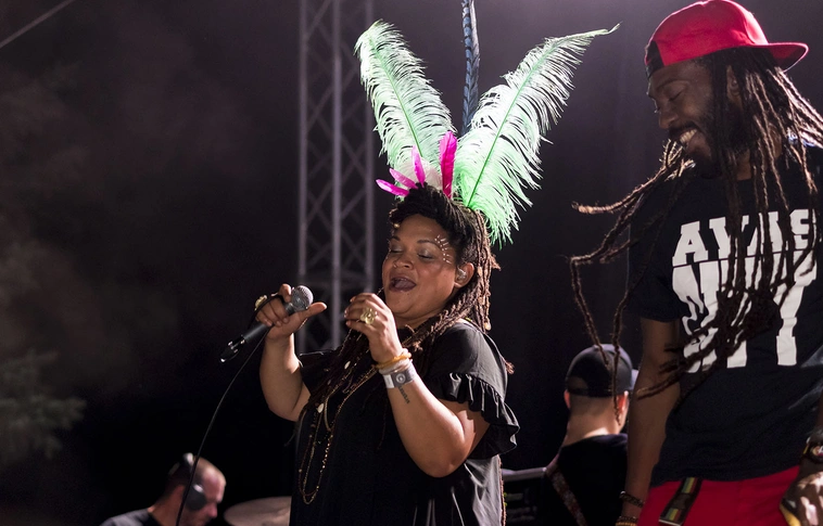 "Szeretem, amikor ilyen városi rendezvényeken több emberhez eljut a zenénk" – Miskolcon az Irie Maffia