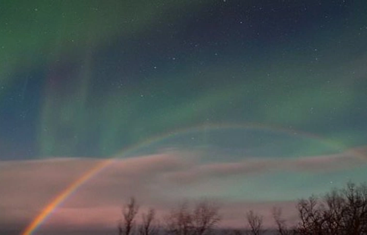 Csodálatos égbolt Svédország fölött