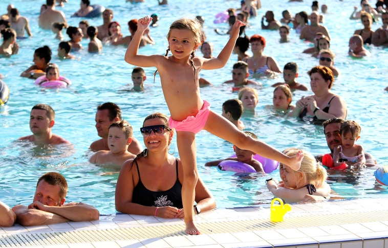Szombaton újra együtt sportolhatunk Czanik Balázzsal a Miskolctapolcai Strandfürdőben