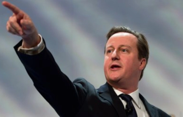 Iszlám Állam - Cameron: a brit légierő még az amerikainál is pontosabb csapásokra képes