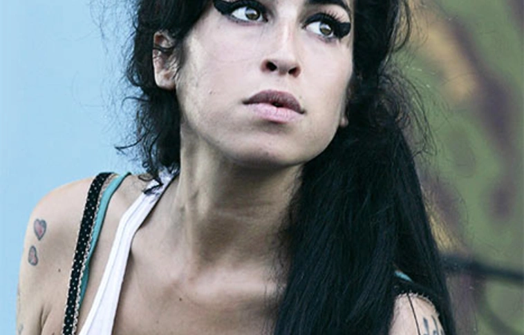 Amy Winehouse eddig nem közölt felvételeiből válogat a BBC