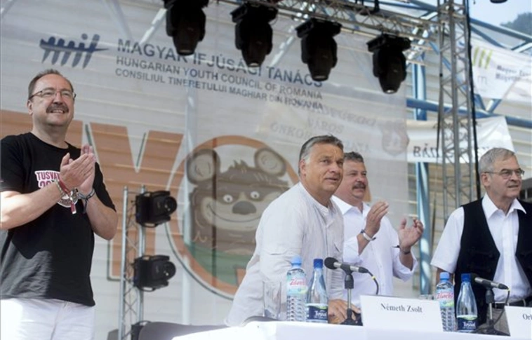 Orbán szerint titkos megállapodás van szír menekültek befogadásáról