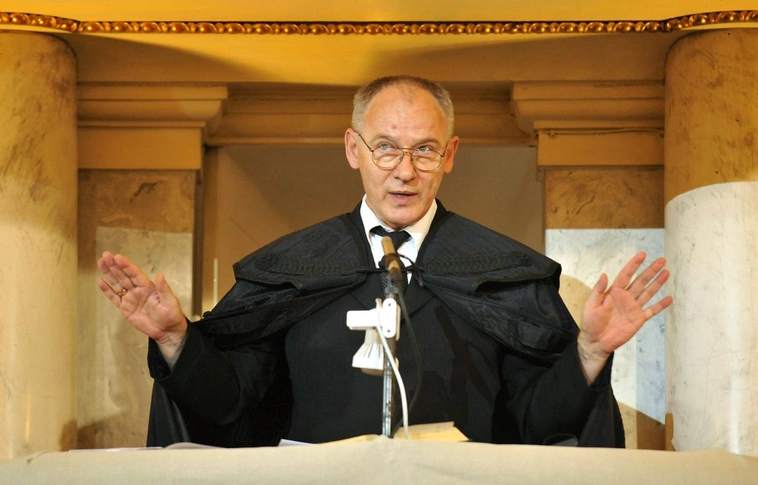 Bogárdi Szabó István: az idei karácsony kérdése, hogy találunk-e újszerű választ az ünnepben