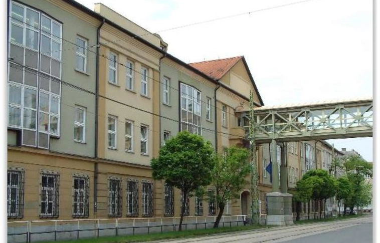 Egyhangúlag támogatja az igazgatót a Herman tantestülete – ezt közölték egy közleményben