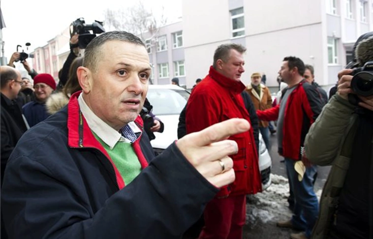 Szabadlábon Galambos Lajos 