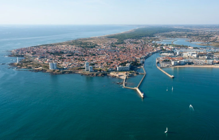 Fa Nándor megérkezett Les Sables d,Olonne-ba
