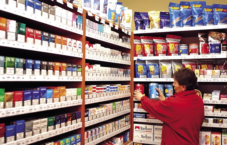 NFH: a próbavásárlások 37 százalékánál kaptak alkoholt vagy cigarettát fiatalkorúak