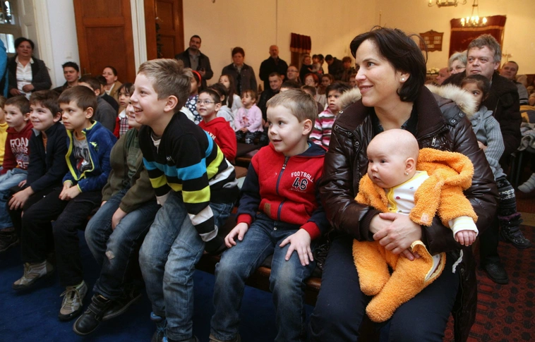 Ünnepváró családi rendezvény nevelőszülőknek és csemetéknek 
