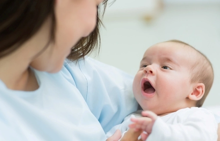 Támogatás védőnőknek – kevesebb pályaelhagyó 