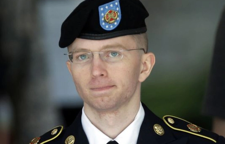 Obama 29 évet elengedett Manning büntetéséből