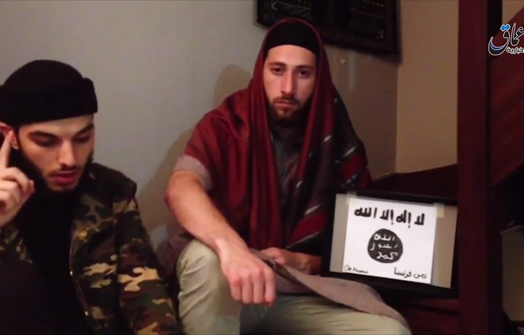Új videó a francia papot meggyilkoló iszlamistákról