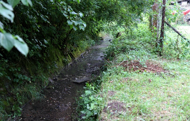 A város tisztíttatja ki a Pereces-patakot