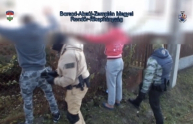 Összeomlott a putnoki családi ”hadsereg” - videóval