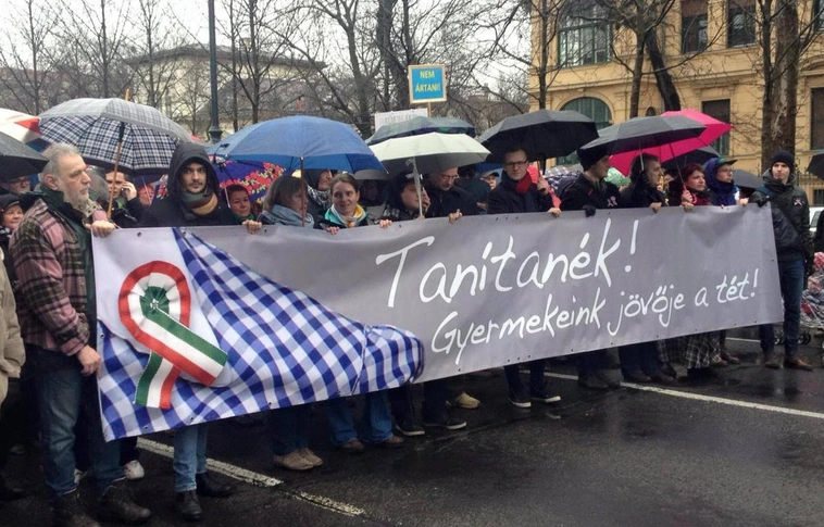 Rétvári: már nem a pedagógusokról szól a Tanítanék Mozgalom