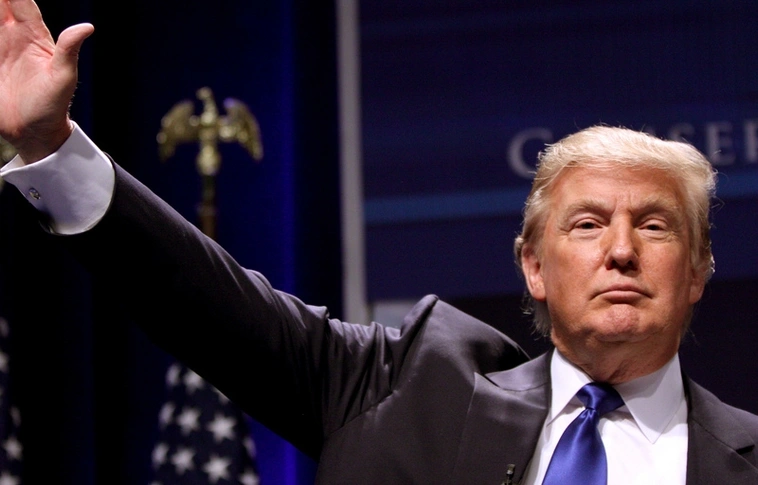 Trump aláírta az új beutazási tilalmat