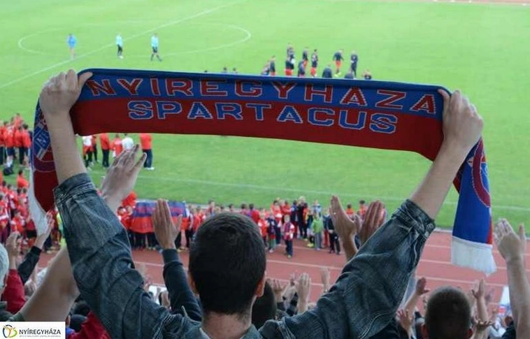 Szimpátiatüntetést tartottak a nyíregyházi szurkolók