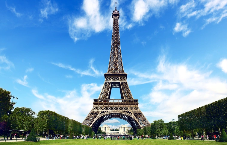 Behatolási kísérlet miatt lezárták a párizsi Eiffel-tornyot