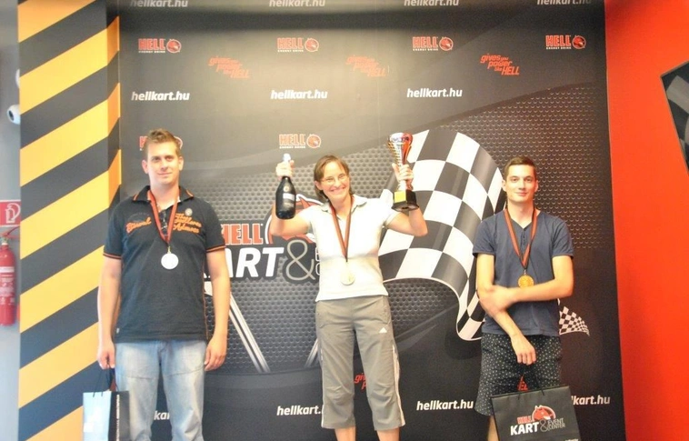 Egy hölgy nyerte az Avalon Park első média gokart kupáját