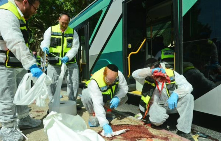 Fekete nap Izraelben – terrortámadások sorozata történt az ország több nagyvárosában