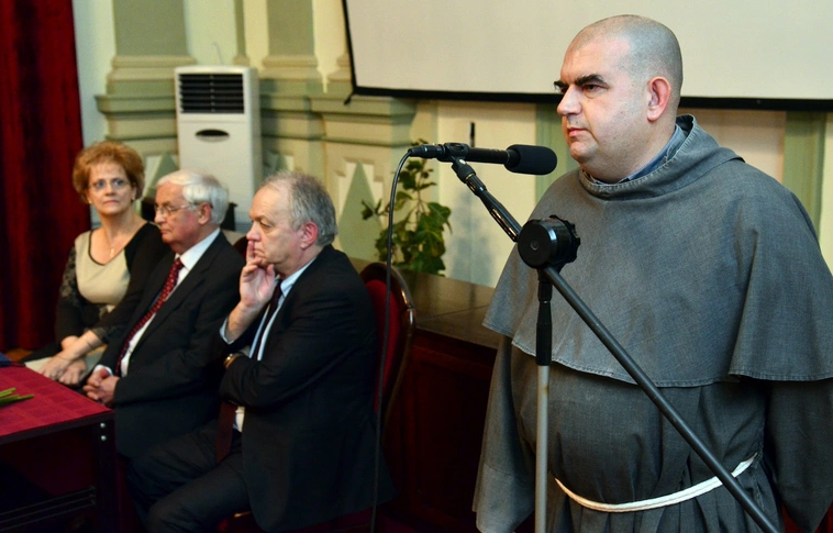Az országban egyedülállóan csak Miskolcon köszönik meg műsorral a gyógyítók munkáját