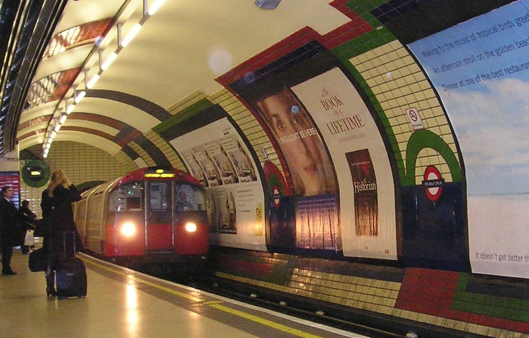 Huszonnégy órás metrósztrájk kezdődik Londonban szerdán