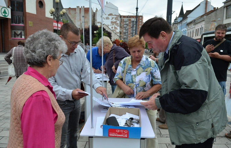 Népszavazást kezdeményez az Új Magyar Köztársaság Egyesület és a Magyar Szolidaritási Mozgalom