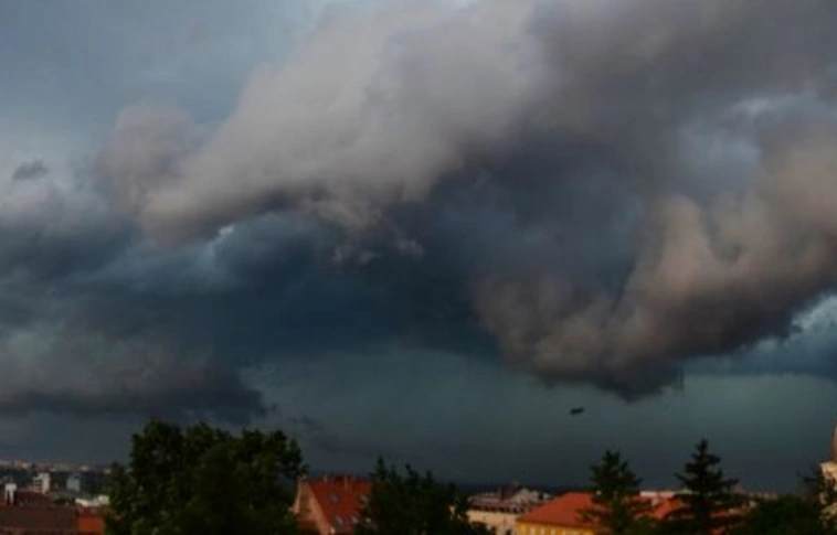Szerdán is többfelé lehetnek még intenzív esőzések