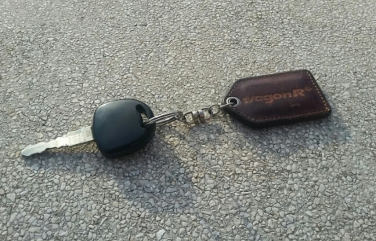 Nem hiányzik valakinek egy Suzuki slusszkulcs?
