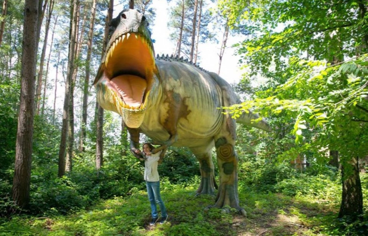 Őslénypark nyílik nyár elején a veszprémi állatkertben