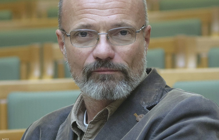 Zacher Gábor is közreműködne a város új drogstratégiai programjában
