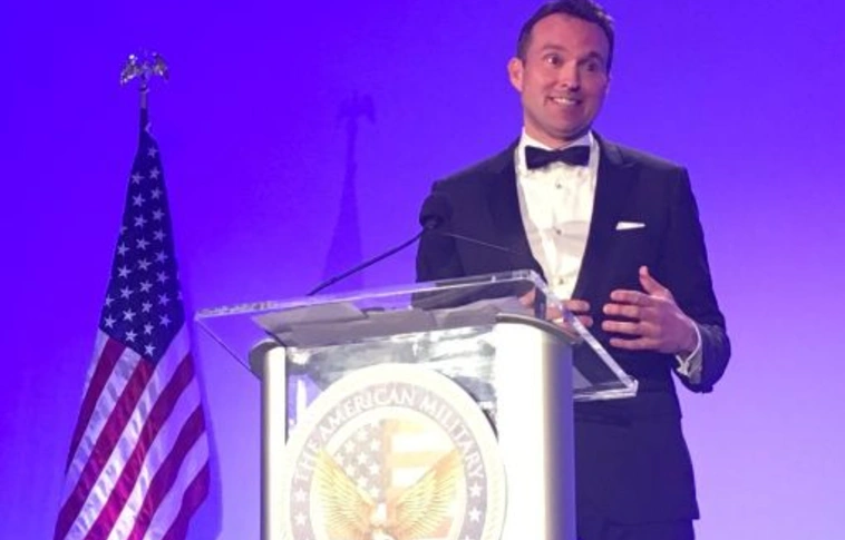 Homoszexuális férfi lesz a washingtoni védelmi minisztérium államtitkára 