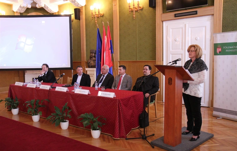 Termőföld adásvételi eljárásokról tanácskoztak a Borangolás kísérőrendezvényén