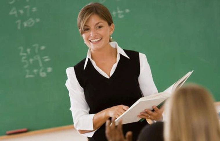 Vasárnap lesz pedagógusnap