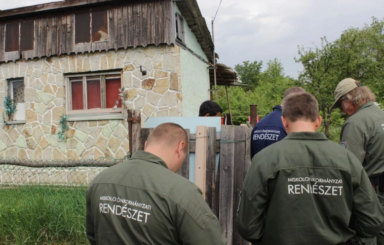 A Csermőke dűlőn ellenőriztek a miskolci rendészek