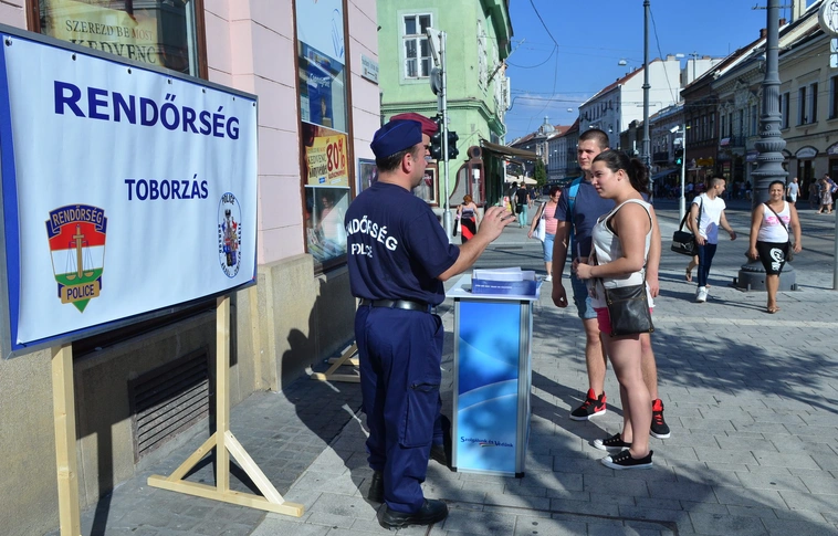 Folytatódik megyénkben a határvadászokat toborzó rendőrségi kampány