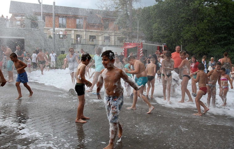 Kitört a buborékláz a Maya játszóparkban