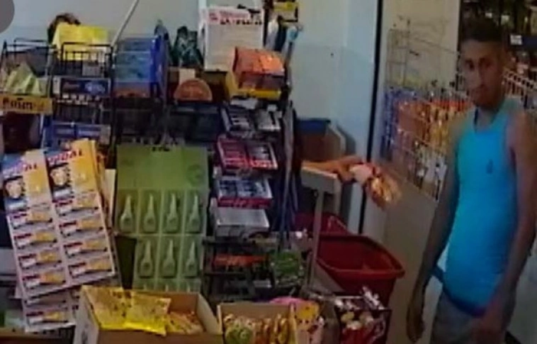 Pénztárcatolvajt keresnek a rendőrök - Ön felismeri?