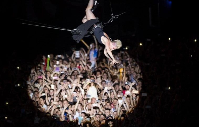 Rendesen elszállt Pink a Szigeten (Videóval)